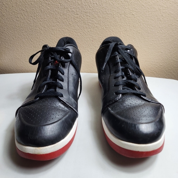 Nike Air Jordan Mens |16| Black Leather Classic 82 Low Top Sneakers main image 13